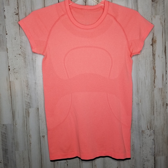 lululemon athletica Tops - Lululemon Swiftly Tech Top Short Sleeve Melon Sz 8